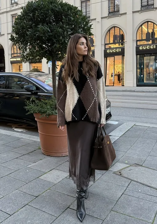 Если ты еще не носишь одежду в клетку – это нужно исправлять