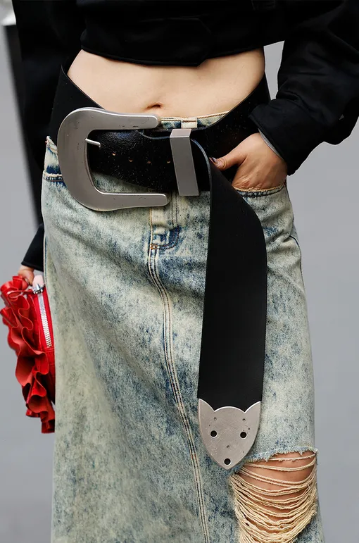 Какие ремни будут в моде весной-2026