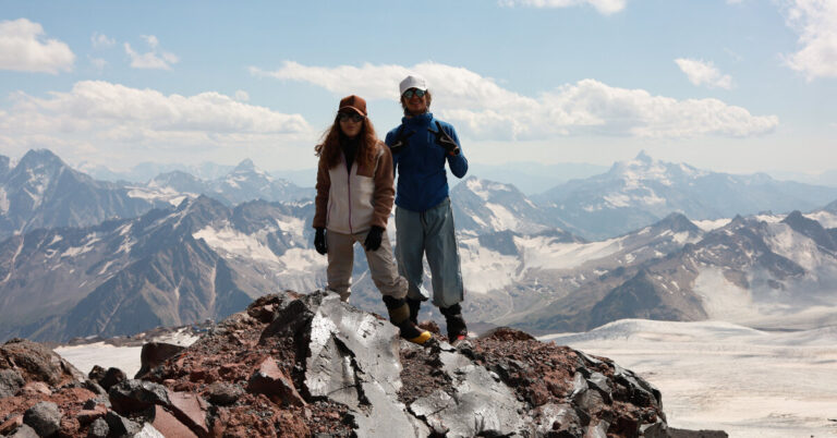 «Только сильный дух приводит человека в горы»: я альпинистка, и у меня spina bifida