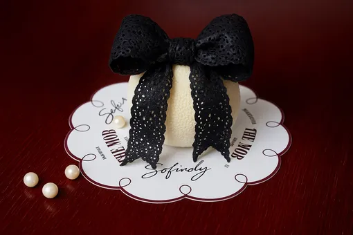 Большие завтраки, десерты жуткие и прекрасные, анчоусы и гуляш со сметаной: свежий дайджест гастрономических новостей