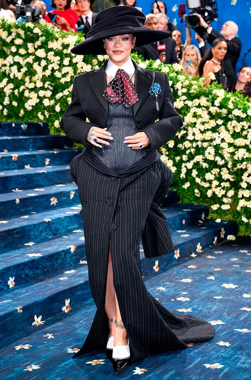 11 лучших звездных образов в 2025 году