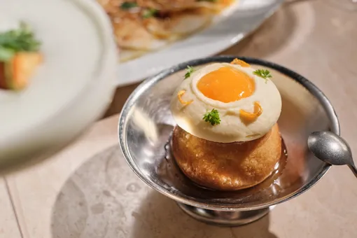 Где отметить День всех влюбленных: рестораны Москвы, Санкт-Петербурга и Дубая