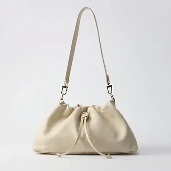 Где искать сумку-кисет – модное «вау» весны-2026