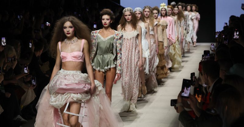 5 показов Московской недели моды-2026, которые тебя вдохновят