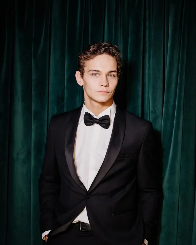 Слава Копейкин