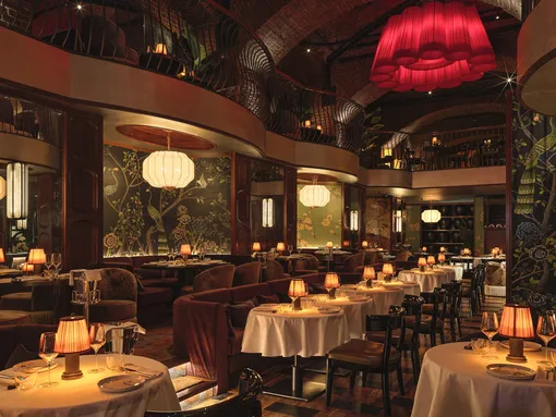 Где отметить День всех влюбленных: рестораны Москвы, Санкт-Петербурга и Дубая