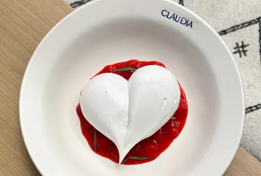 Где отметить День всех влюбленных: рестораны Москвы, Санкт-Петербурга и Дубая