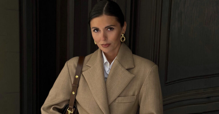 Персональный стилист Елена Лукашина поделилась подробностями профессии и своего карьерного пути