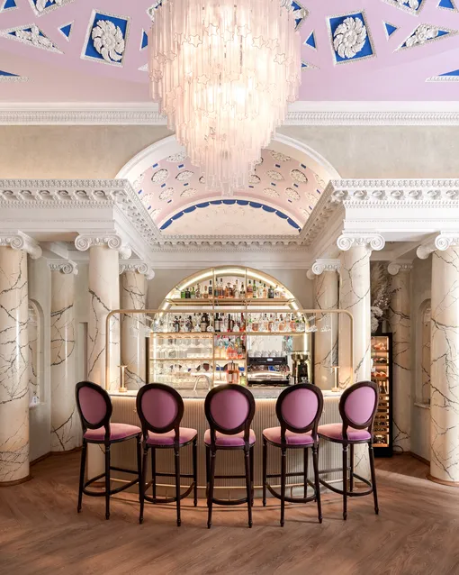 Почувствуй себя настоящей графиней: как провести одни сутки в Петербурге Почувствуй себя настоящей графиней: как провести одни сутки в Петербурге