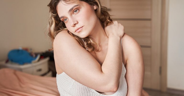 Почему твой дезодорант не работает: простой секрет, который спасет твои подмышки