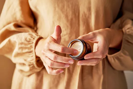 Как быстро сузить поры на лице дома: 7 простых и гениальных секретов Как быстро сузить поры на лице дома: 7 простых и гениальных секретов