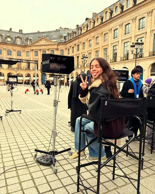 Она делает секс-бомбы: что известно о стилистке, которая одевает Сидни Суини и Лорен Санчес